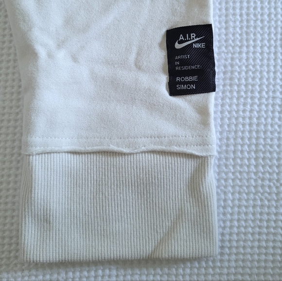 Nike👟 Yoga🧘♀️ Luxe A.I.R. Graphic Sweatshirt - NWT - Picture 8 of 16